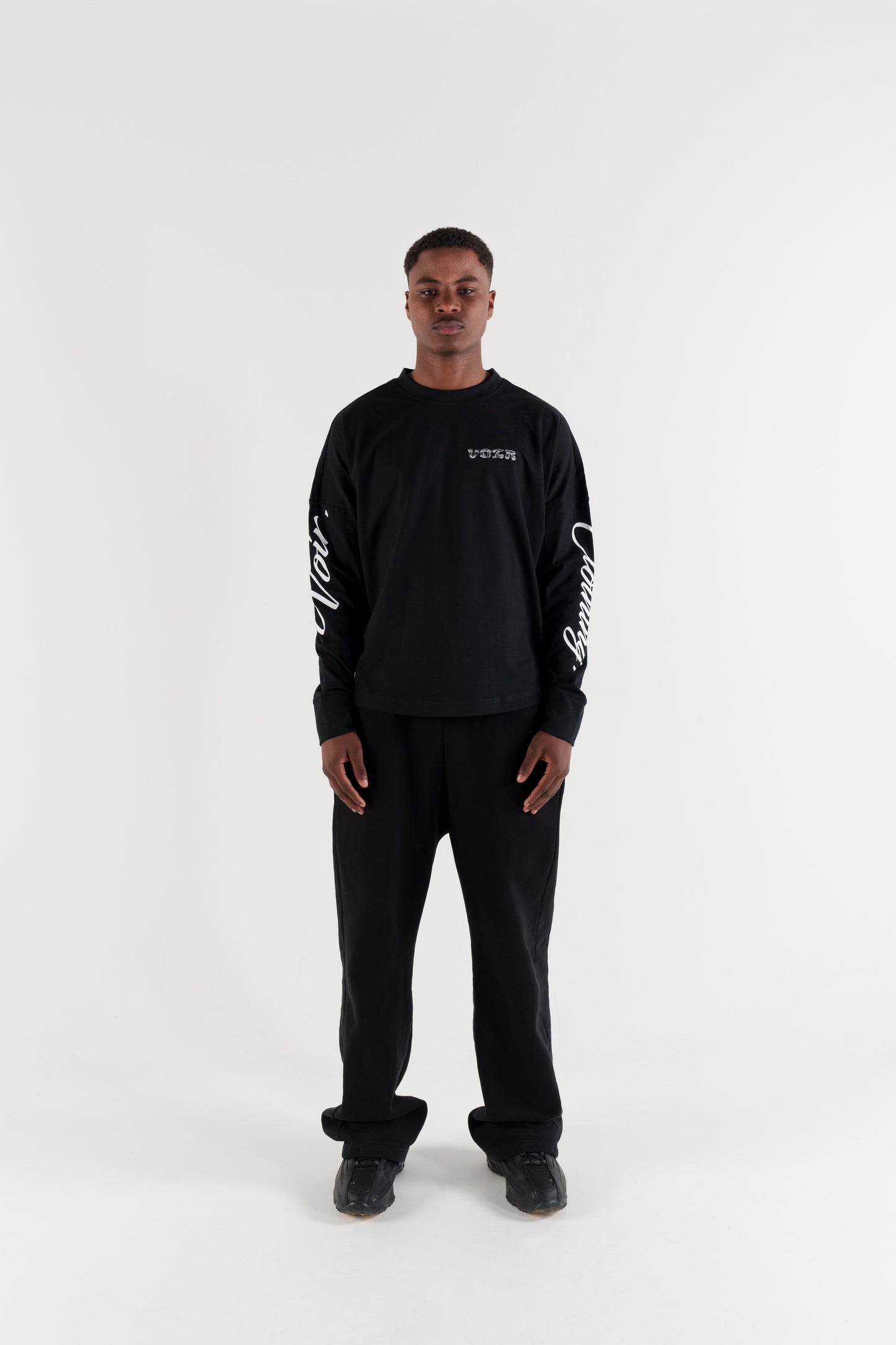 VOIR LONGSLEEVE
